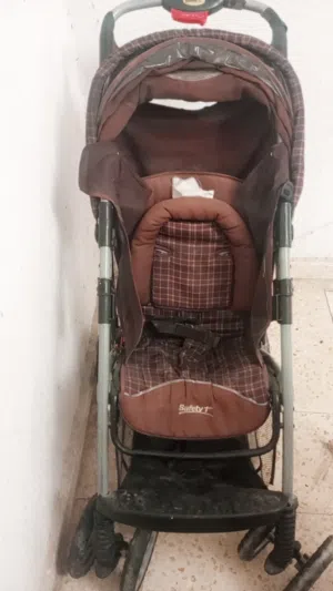 عربية اطفال شبه جديد للبيع