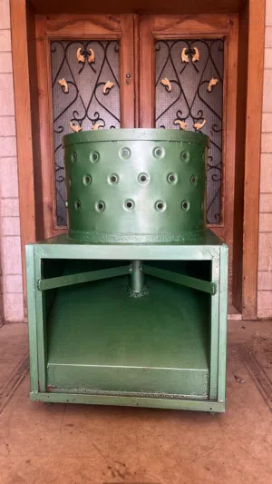 ماكينة نتف دجاج (مستعملة)