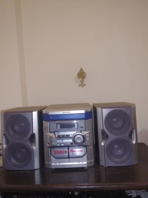 ستيريوهات للبيع ياباني الصنع