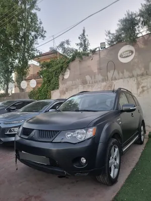 used-mitsubishi-outlander-in-ramallah-and-al-bireh