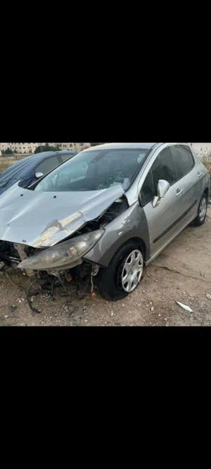 بيجو 308فل اوتوماتيك 2009 مضروبه