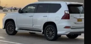 للبيع سيارة لكزس GX460 موديل 2018 خليجي وكالة الفطيم بدون حوادث استخدام نسائي