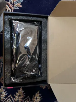 كرت rx5700xt للبيع شبه جديد