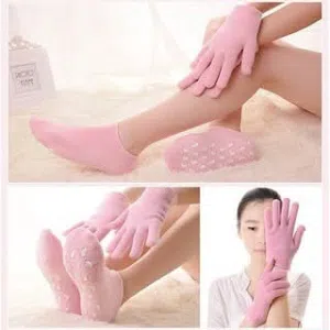 قفازات الجل السحري لليدين والقدمين تحتوي طبقة الجل على فيتامين E وزيوت الجوجوبا واللافندر