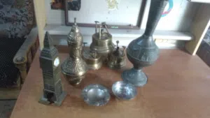 مجموعات نحاسيات انتيكاء ثلث بوابير مكتات ساعه برج دله مزهريه