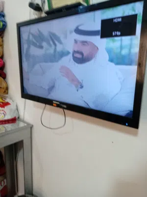للبيع شاشه 32 بوصة
