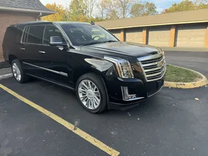 Cadillac . Escalade . 20190