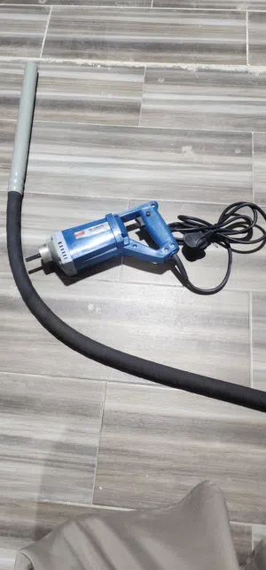 مكينة هز تسوية صبة الخرسانه الصبية هزاز سميت صبية قوة 850W ضمان ثلاث شهور