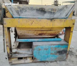 عجانة وماكينة بلك صناعة محلية  مصنع أبو بريق  فورمة جديدة  العنوان الخمس