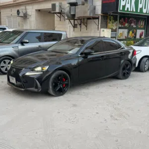 Used Lexus IS in Sharjah