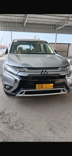 Used Mitsubishi Outlander in Muscat