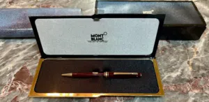VINTAGE LUXURY MONT BLANC PEN