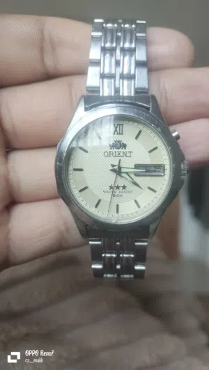 ساعة اورينت بحالة الوكالة موديل نادر