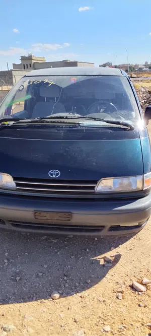 Used Toyota Previa in Gharyan