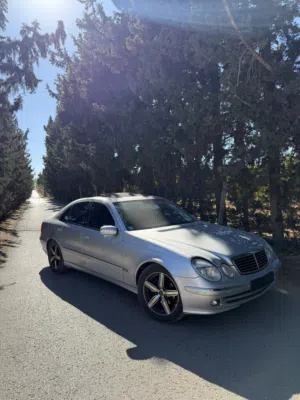 مرسيدس باشا w211 نضيفة للبيع