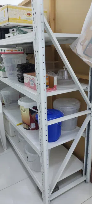 محل بقالة للبيع