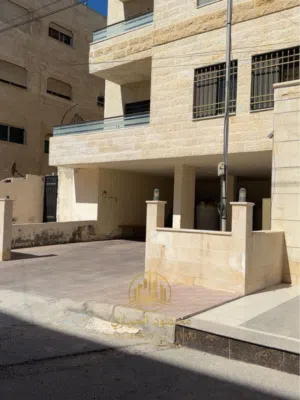 إعلان رقم (6036) شقة مميزة للبيع في ضاحية الرشيد – قرب سكن أميمة / 150 م2 / طابق اول مع حديقة خلفية