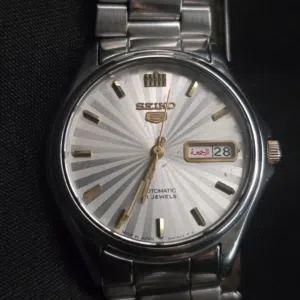 ساعة Seiko 5 أوتوماتيك فضية موديل 2000 يابانية أصلية