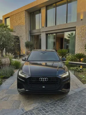 AUDI Q8 2022 93km