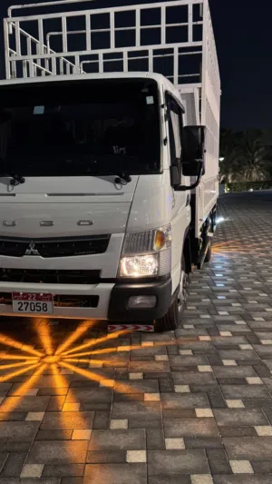 Used Mitsubishi Fuso in Abu Dhabi