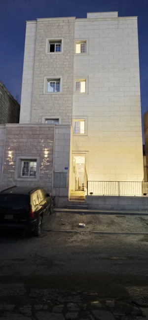 540 m2 Studio Apartments for Rent in Farwaniya Jleeb Al-Shiyoukh