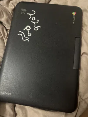 لابتوب. Lenovo