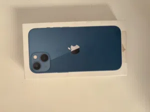 Apple iPhone 13 128 GB in Amman