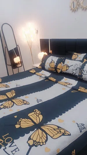 غرفه 7قطع جديده بشكل صارلي من شتريته 8اشهر واريد ابيعه نضيفه كلش كلش