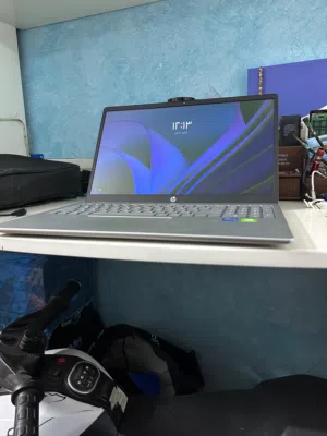 لابتوب HP جيل 13 "لقطة" - شبه جديد بالكرتونة HP بمواصفات حديثة جداً وقوية استخدام شهرين فقط .....