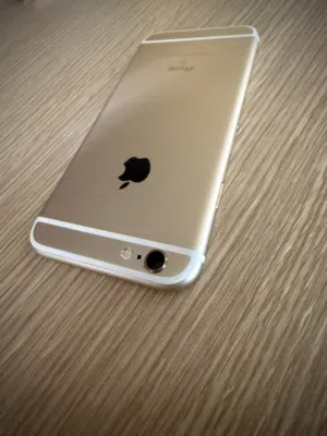 iPhone 6s Gold 128GB Excellent Condition ( Original- Not refurbished )