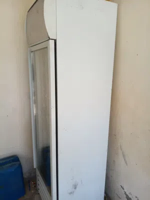 ثلاجه بحاله جيده
