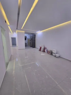 شقة للبيع السراج طريق التلاجات خلف صيدلية سيف وبالقرب من طريق الخدمات والسريع والدائرى التالت