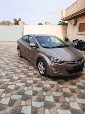 Used Hyundai Elantra in Sabratha