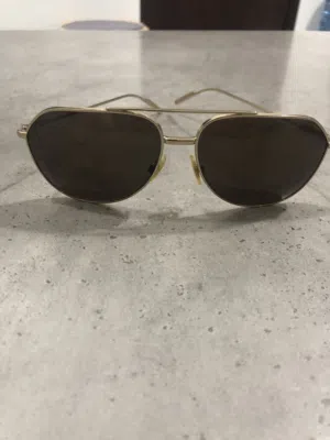 نظارة شمسية DOLCE&Gabbana رجالية بإطار ذهبي للبيع