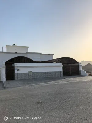 238 m2 2 Bedrooms Townhouse for Sale in Muscat Amerat