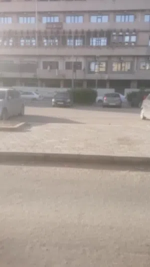 محل للايجار في ميزران