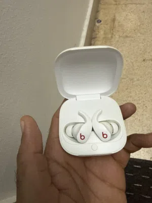 Beats fit pro