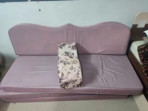 مجلس عربي ..  الاسفنج بحالة ممتازة