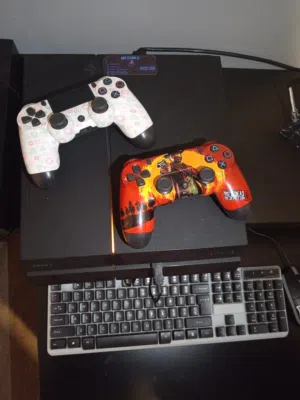 ps4. بلايستيشن 4 فات