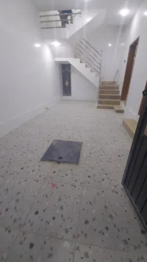 بيت مستقل دورين حديث التشطيب للإيجار (التفاصيل في الوصف) متوفر فيديو على الواتساب