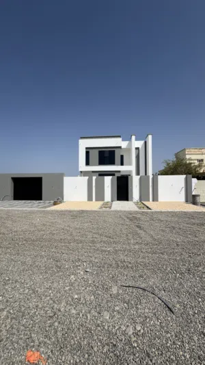 322 m2 5 Bedrooms Townhouse for Sale in Al Batinah Al Khaboura