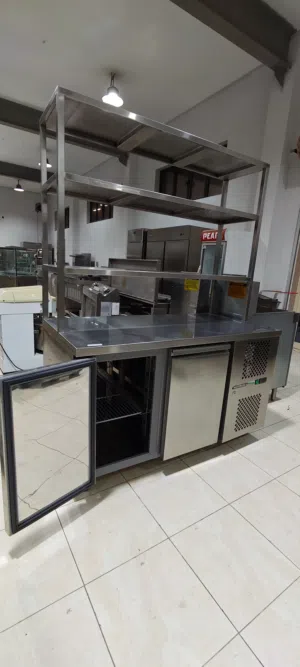 معدات وادوات مطاعم  restaurants equipment
