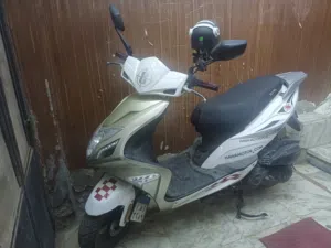 سكوتر حوا R8 2025