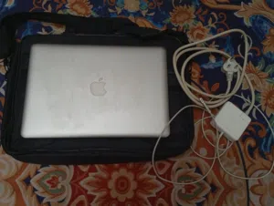 Used Macbook for sale ماك بوك للبيع 1TBمستخدم