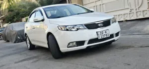 للبيع kia سيراتو 2011