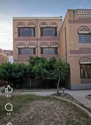 440 m2 More than 6 bedrooms Villa for Sale in Sana'a Asbahi