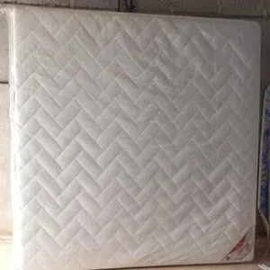 MATTRESS KING SIZE ONE TOP PILLOW 3 YEAR WARRANTY EASY TO SLEEPING SHOP SEEB MARKET NEAR BANK MEETHA