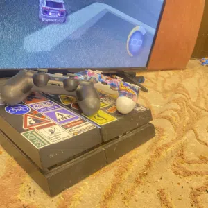 جهاز سوني نظيف مستعمل 7اشهر مقد دخل صيانه