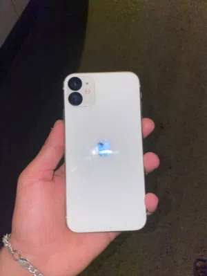 Apple iPhone 11 256 GB in Basra