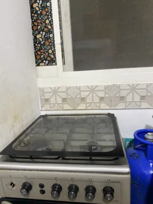 بوتجاز سوبر جنرال بحاله جيده مع اسطوانه غاز بالمنظم والخرطوم بسعر 400 درهم بالشامخه